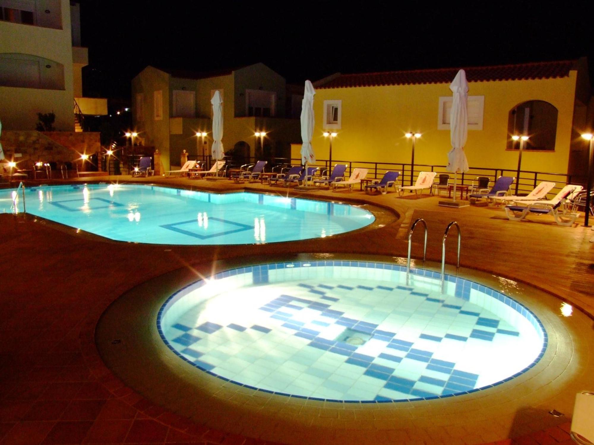 Sea View Resorts & Spa Karfás Buitenkant foto