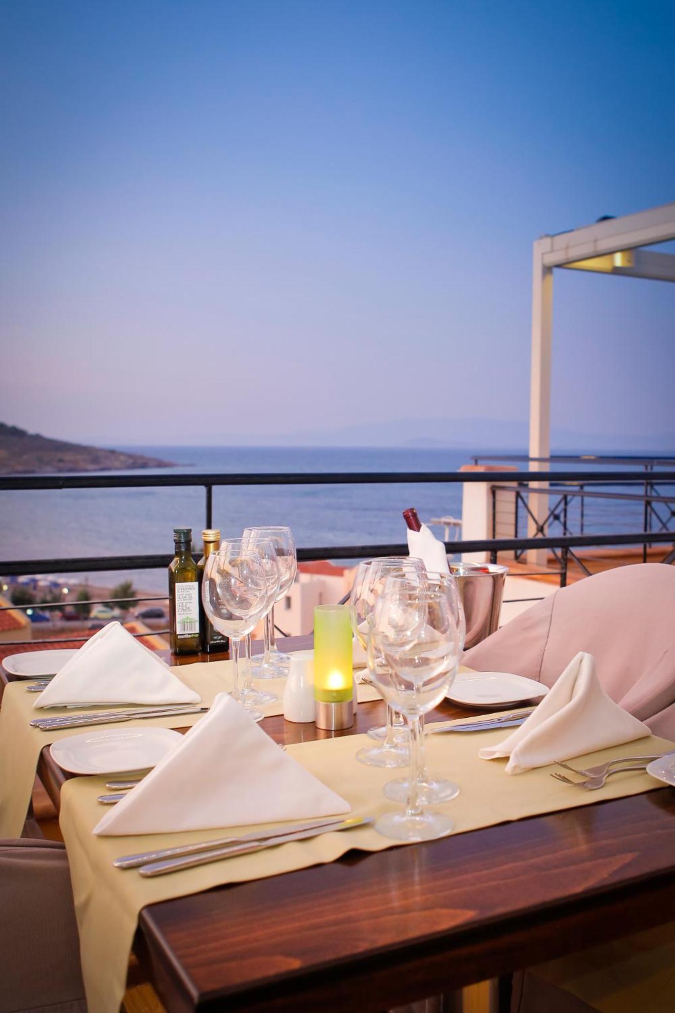 Sea View Resorts & Spa Karfás Buitenkant foto